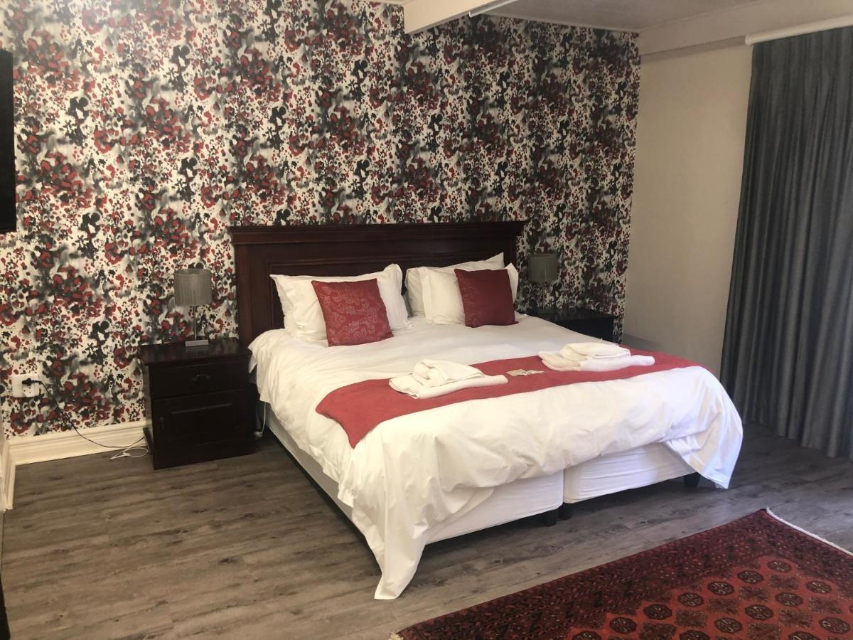 Acacia Westdene B&B Bloemfontein Bagian luar foto