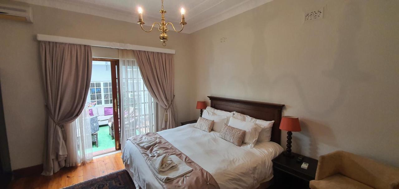Acacia Westdene B&B Bloemfontein Bagian luar foto